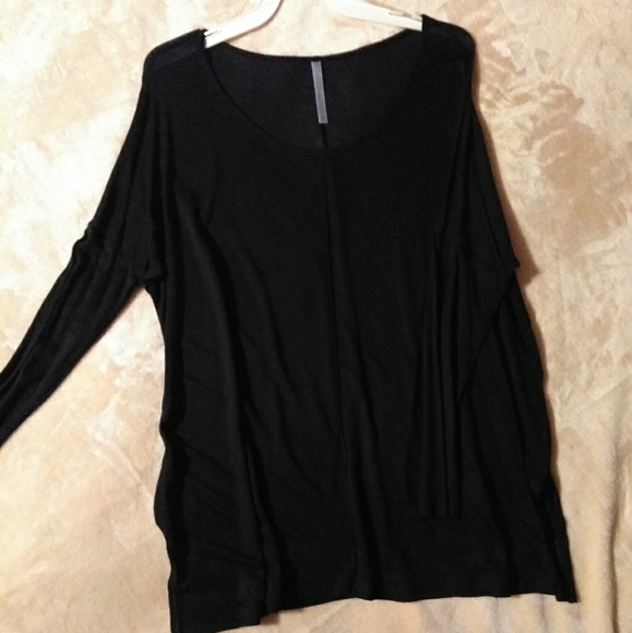 Small Black Dolman Thin Fitted Long Sleeves Top - Picture 3 of 4